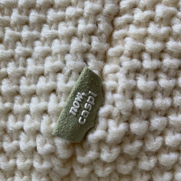 Now Caspi Chunky Cable Knit Cream Turtleneck Sweater Wool Blend L Cozy Winter - Picture 8 of 8